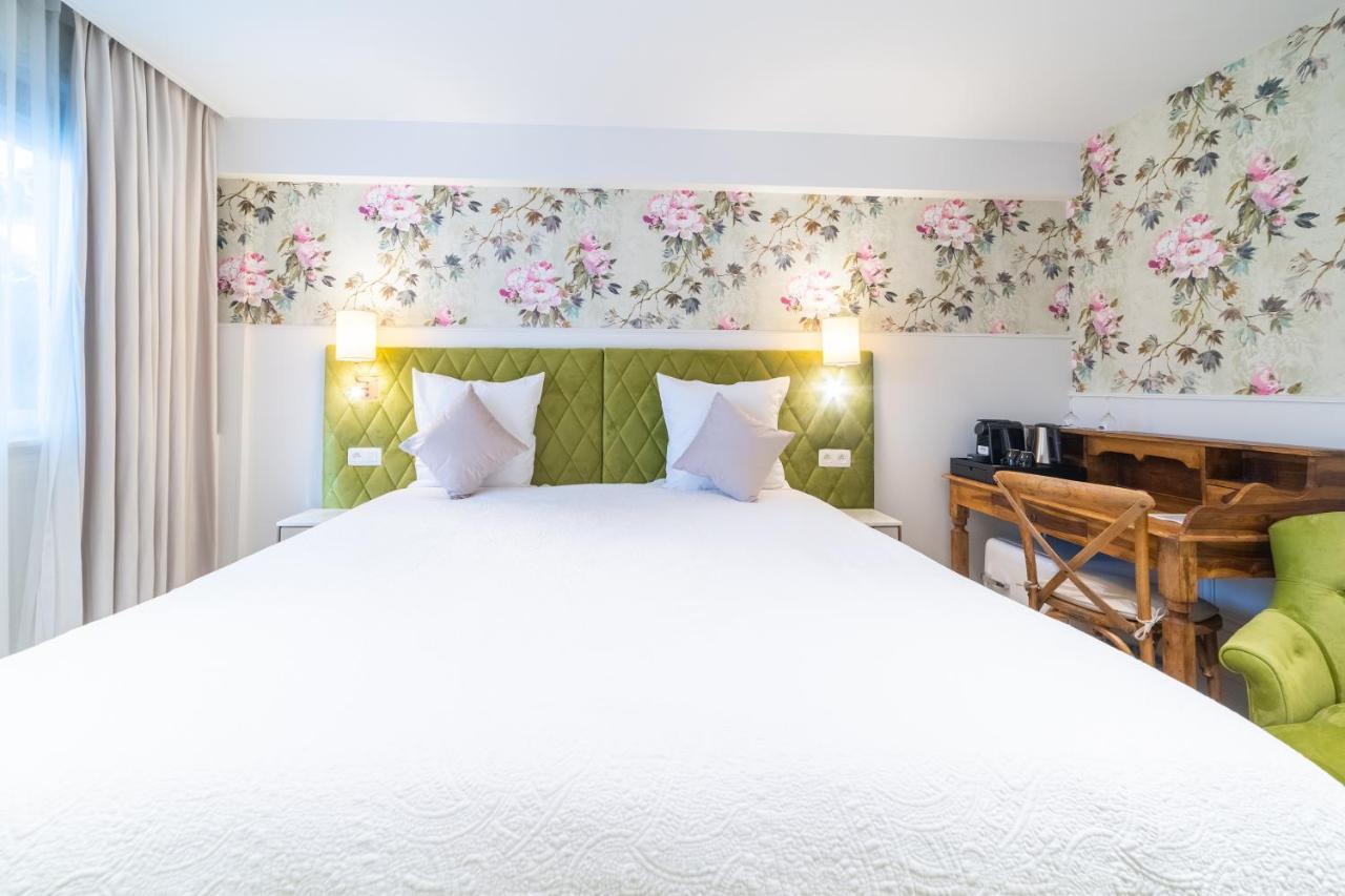 Grand Normandy By Cw Collection 4*
