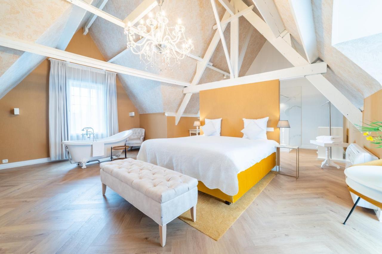Hotel Grand Normandy By Cw Collection 4*